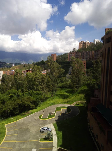 Imagen 13 de 14 de Venta De Apartamento En La Tahona De 4 Habitaciones Y 4 Baños
