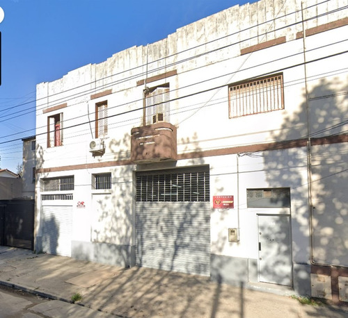 Alquilo Urgente Galpon/deposito De 167 M² Con Fuerza Motriz Excelente Ubicacion