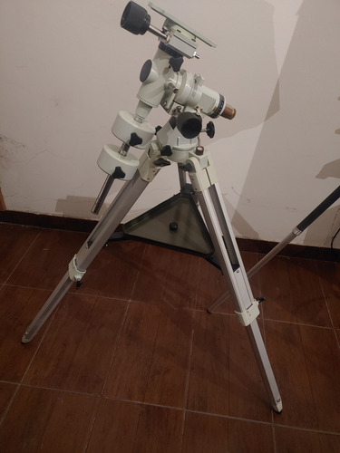 Montura Eq-5 Para Telescopio Beige (Usado)