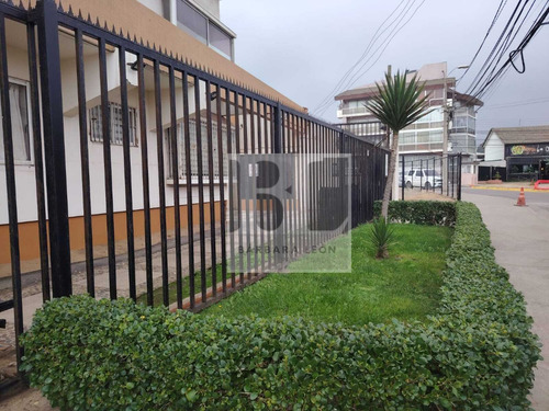 Ideal Para Inversión, A 1 Cuadra De Playa Reñaca, 3d,2b