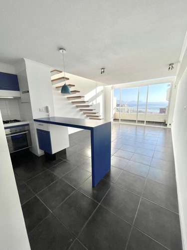 Arriendo Espectacular. Loft Estilo Duplex Con Vista Al Mar