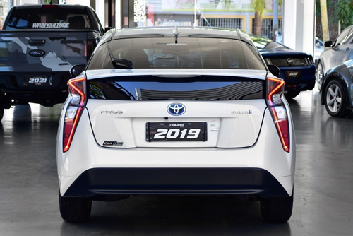 Imagen 6 de 15 de Toyota Prius 1.8 Hybrid - Car Cash