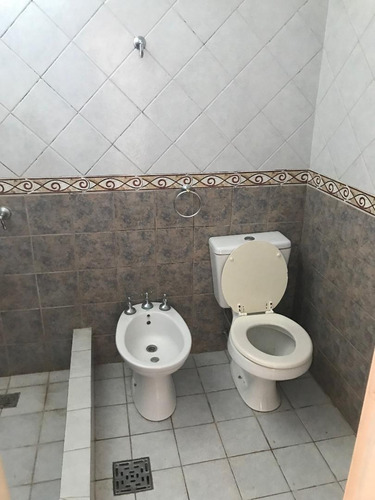 Imagen 12 de 17 de Venta. Propiedad Con Dos Ph De 2 Ambientes - San Miguel