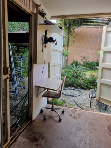 Casa Container Transformada Em Kitnet