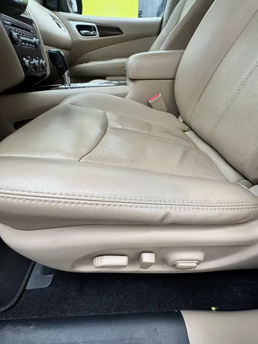 Nissan Pathfinder 3.5 Exclusive Cvt