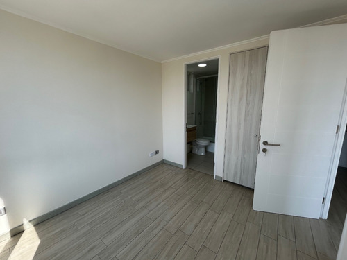 Metro Lo Ovalle; Impecable - 1dorm+1b, Oriente, Codjc