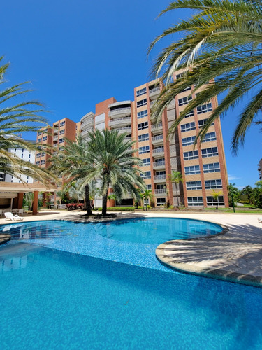 Moderno Apartamento En Punta Pacifico