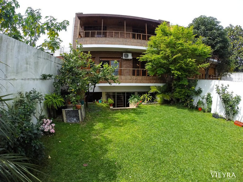 Imagen 2 de 30 de Casa En Venta En Versalles (6 Ambientes, 3 Cocheras, Cuzco Al 600)