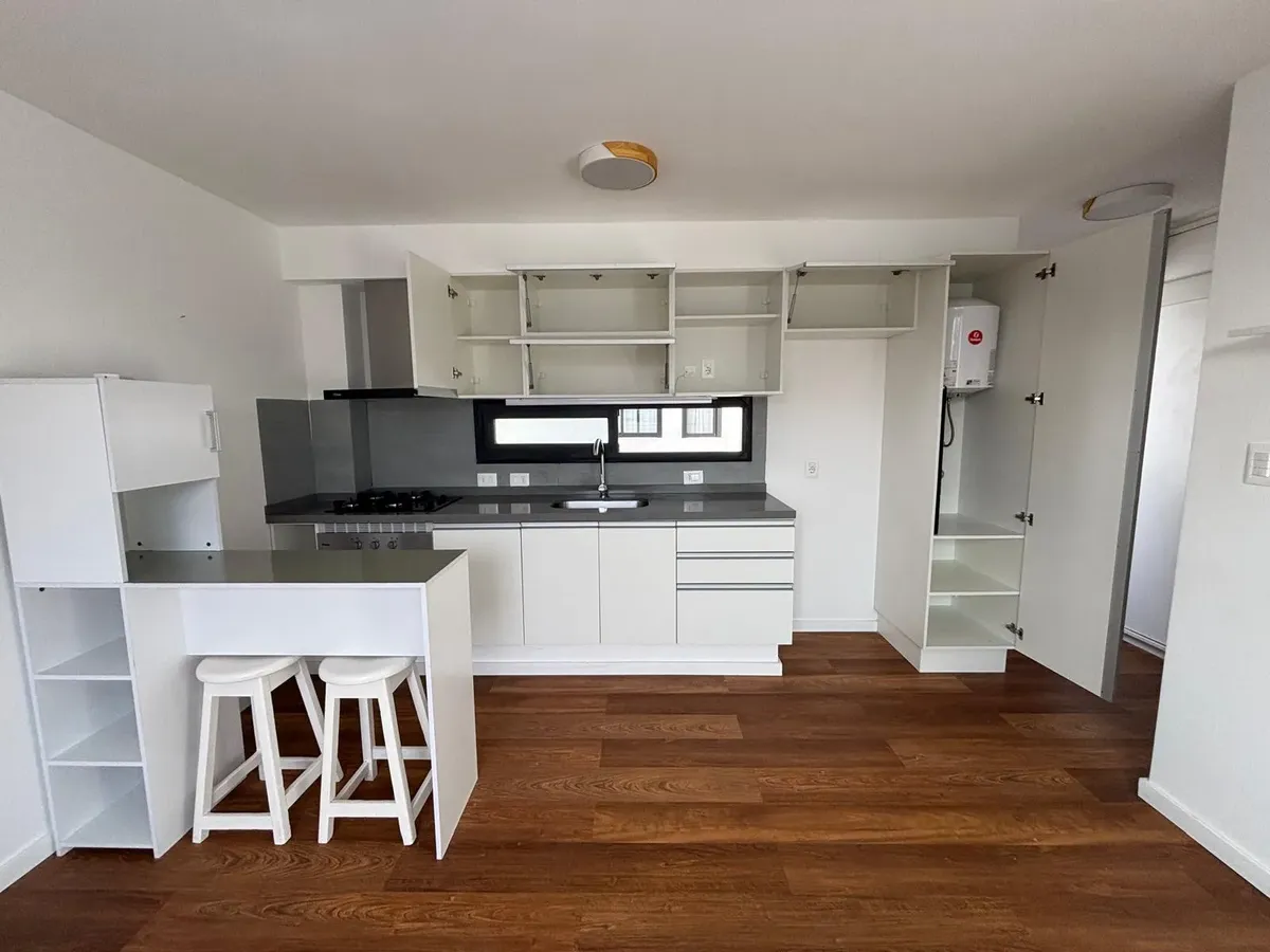 Alquiler Monoambiente Equipado, A Metros Del Club Malvín · Foto 5