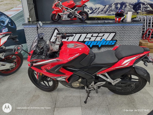 Imagen 2 de 10 de Bajaj Rouser Rs 200