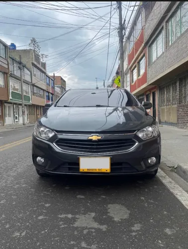 Chevrolet Onix 1.4 Ltz 4 p