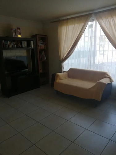 Imagen 4 de 23 de Casa Familiar De 2 Pisos, En Condominio Los Abetos