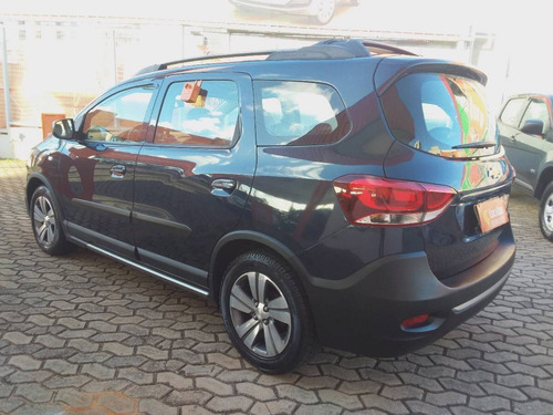 Imagem 6 de 9 de Chevrolet Spin 1.8 Activ7 8v Flex 4p Automático