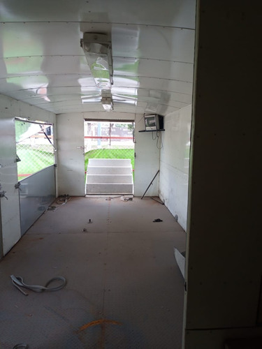 Imagen 7 de 11 de Remolque Para Oficina O Food Truck