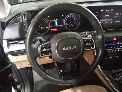 Kia Carnival Zenith At 3.5 4x2