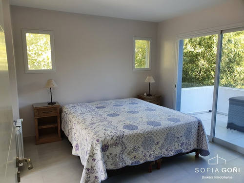 Imagen 19 de 27 de Espectacular Casa En Residencial 1 - Muy Cerca De La Playa!!