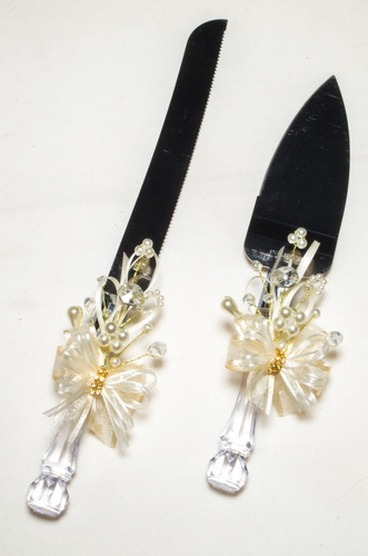 Imagen 4 de 4 de Set Pala Cuchillo Pastel Boda Decorado Recuerdo Kim Hadas