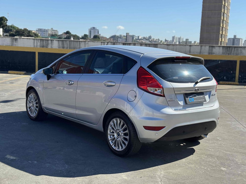 Ford Fiesta 1.6 TITANIUM HATCH 16V FLEX 4P POWERSHIFT