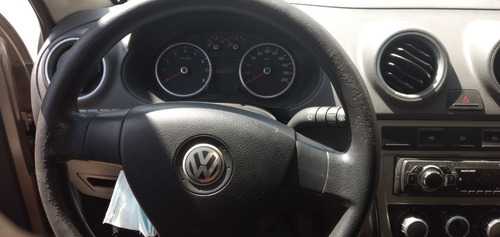 Imagem 4 de 8 de Volkswagen Voyage 2011 1.0 Vht Trend Total Flex 4p