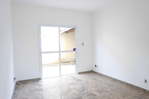 Imagem 3 de 30 de Casa Em Condomínio Fechado Na Granja Viana Com Quintal E Lazer 2 Dormitorios Lavabo 2 Vagas 72m2 Total - Cc00253 - 70281670