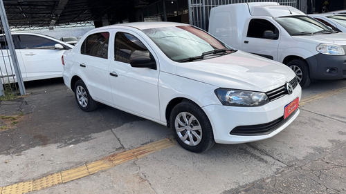 Volkswagen Voyage 1.6 Vht Trend Total Flex 4p