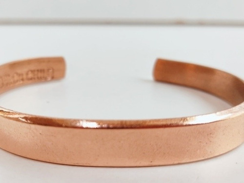 Imagen 2 de 5 de Pulsera De Cobre 99.99% Lisa . Maciza Artesanía Chilena 2 Ml