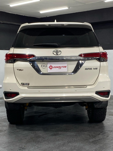 Toyota Fortuner Dubai Automática 2019