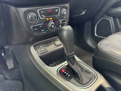 Jeep Compass 2.0 16V FLEX LONGITUDE AUTOMÁTICO