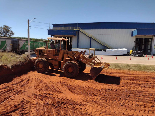 Imagem 1 de 11 de Caterpillar