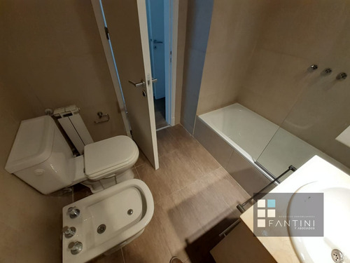 Venta Capri Residencias // 2 Dorm // 2 Bñs // Balcón Terraza // 2 Cocheras