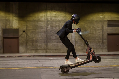 Scooter Monopatín Eléctrico Segway Gt2 Doble Motor 70 Km/h