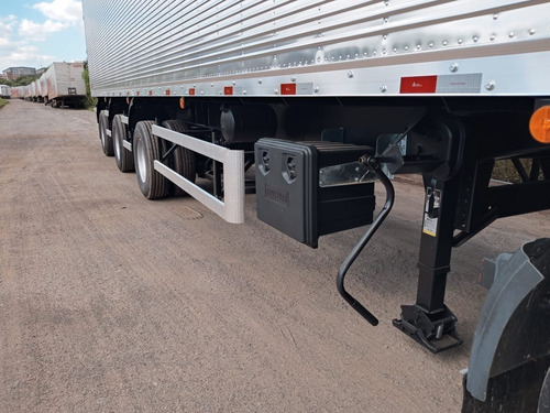Carreta Bau Furgao Vanderleia 30 Pallets 0km 2021 Pronta