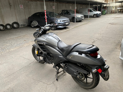 Suzuki Intruder 150