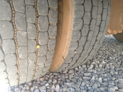Hyundai Hd78/11/12 Com Baú De 6.43x2.60 M Bem Calçado
