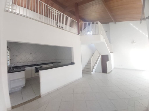 Imagem 12 de 28 de Casa Com 3 Dormitórios À Venda, 250 M² Por R$ 840.000,00 - Morumbi - Atibaia/sp - Ca1046