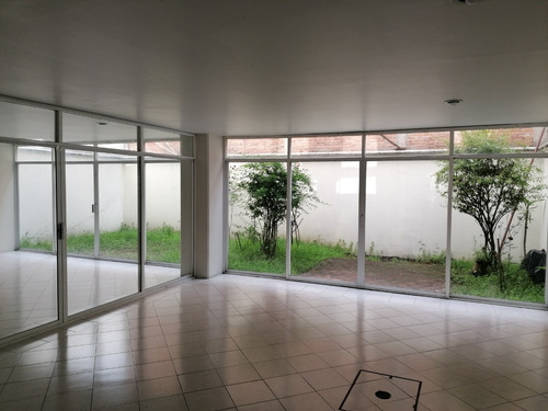 Imagen 10 de 14 de Departamento En Venta En Álamos