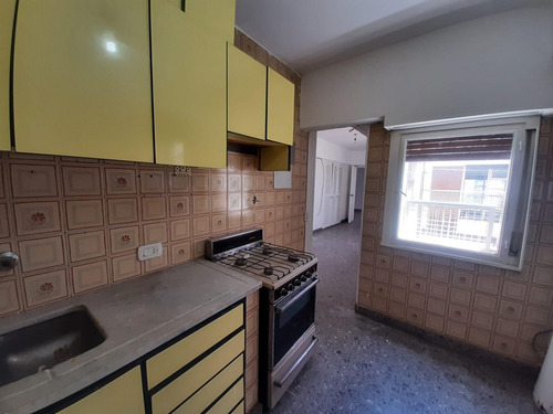 Departamento 4 Ambientes Con Dependencia - Venta - Villa Urquiza