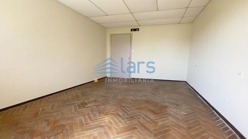 Imagen 6 de 9 de Apartamento En Venta / La Comercial - Inmobiliaria Lars