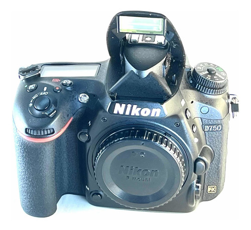 Imagen 6 de 6 de Nikon D750 Fx Cuerpo Solo 14.000 Disparos P&h