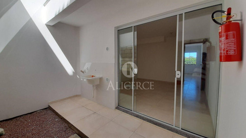 Imagem 19 de 30 de Sobrado Com 2 Dormitórios À Venda, 105 M² Por R$ 230.000,00 - Potecas - São José/sc - So0020