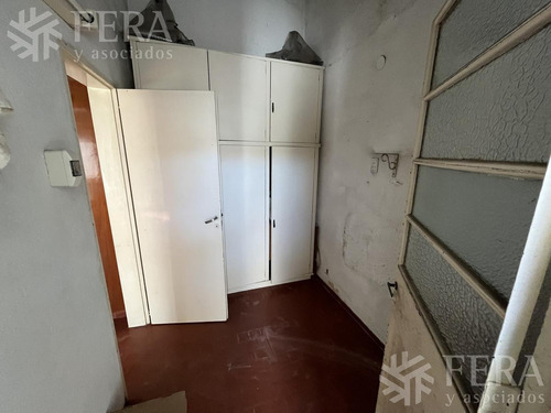Imagen 13 de 17 de Venta Casa A Reciclar De 3 Ambientes Con Patio Y Terraza En Wilde (28026)