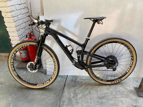 Imagen 2 de 4 de Trek Top Fuel 9.8