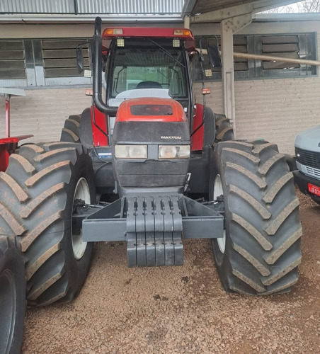 Trator Case Maxxum 135 Ano 2006