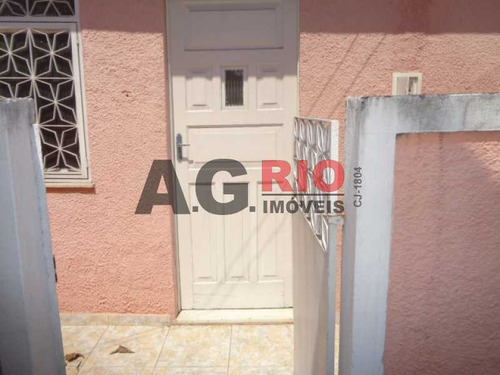 Casa De Rua-locação-bangu-rio De Janeiro - Vv3499