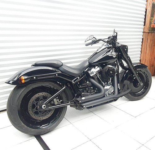 Harley Davidson Softail Fat Boy 107 Customizada