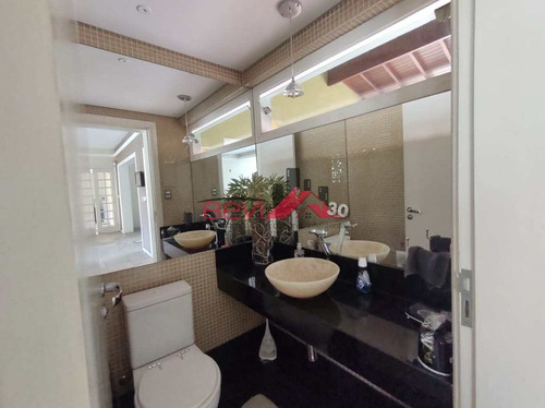 Imagem 17 de 30 de Casa Alto Padrão Com Excelente Localização. Oportunidade Única! - V5803