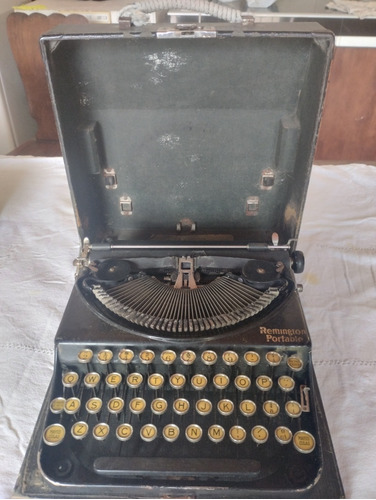 Máquina De Escribir Remington Portable 
