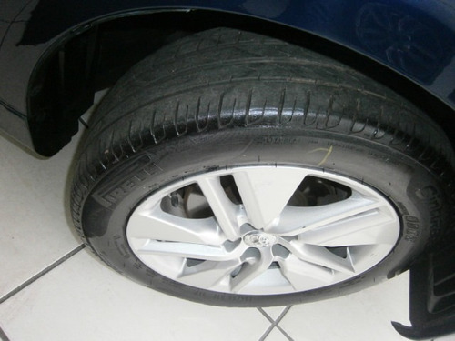 Toyota Corolla 1.6 16v Xli Aut. 4p