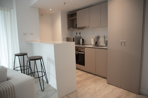 Alquilo Loft Amoblado En Met Santa Teresa