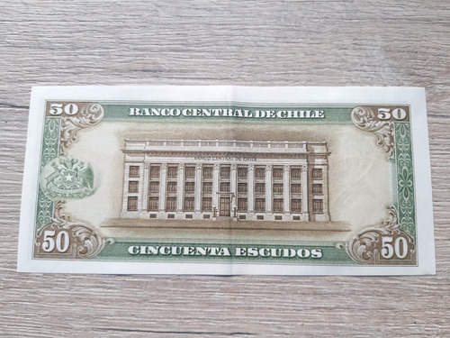 Imagen 2 de 3 de Billete 50 Escudos Chile